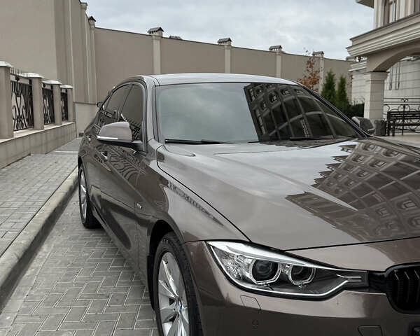 Коричневый БМВ 3 Серия, объемом двигателя 2 л и пробегом 95 тыс. км за 17500 $, фото 2 на Automoto.ua