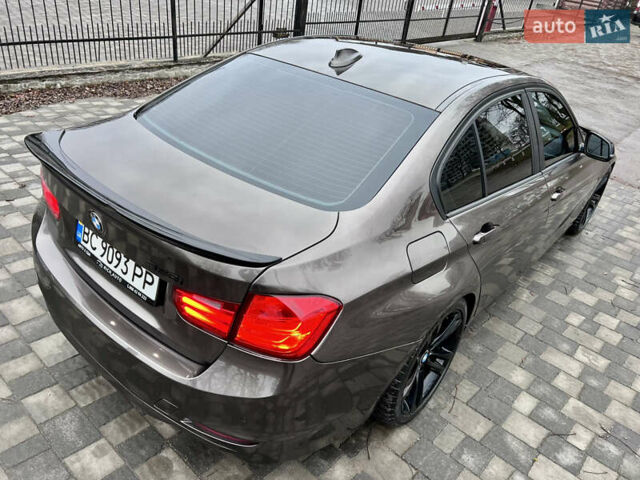 Коричневый БМВ 3 Серия, объемом двигателя 2 л и пробегом 102 тыс. км за 13750 $, фото 4 на Automoto.ua