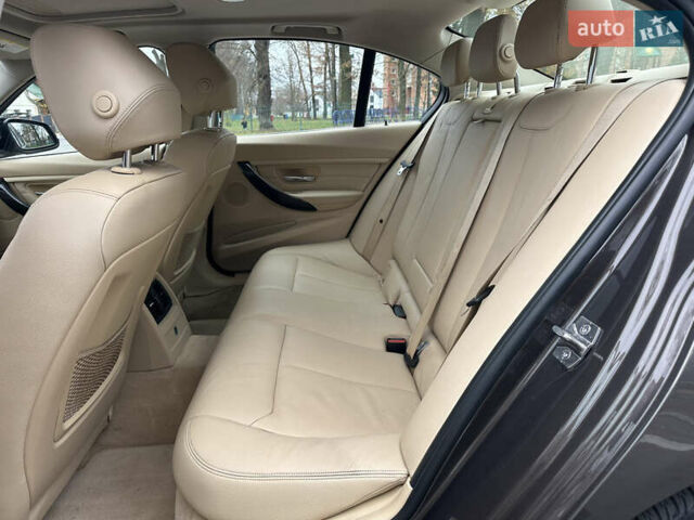 Коричневий БМВ 3 Серія, об'ємом двигуна 2 л та пробігом 120 тис. км за 12999 $, фото 37 на Automoto.ua
