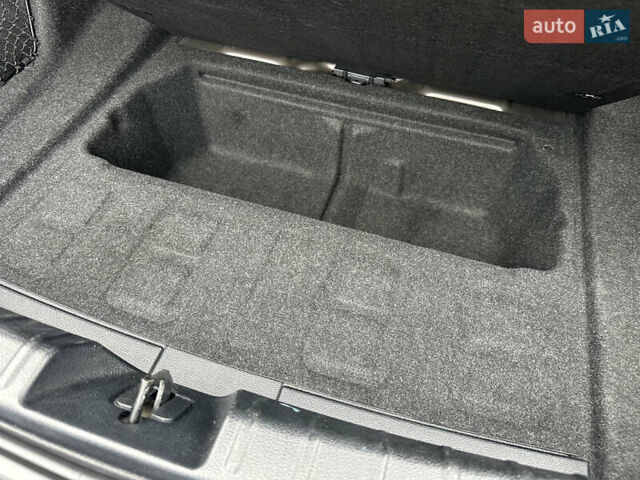 Коричневий БМВ 3 Серія, об'ємом двигуна 2 л та пробігом 120 тис. км за 12999 $, фото 39 на Automoto.ua