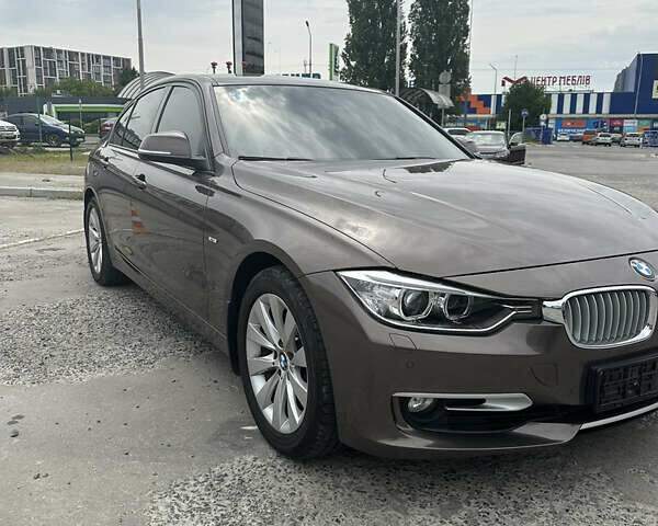 Коричневый БМВ 3 Серия, объемом двигателя 2 л и пробегом 95 тыс. км за 17500 $, фото 7 на Automoto.ua
