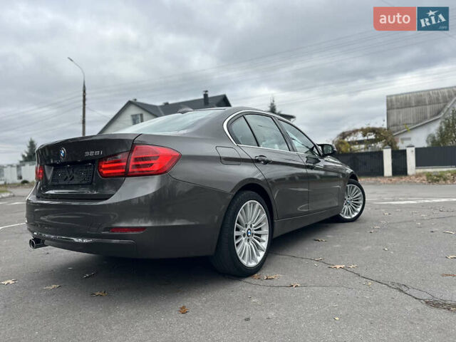 Коричневый БМВ 3 Серия, объемом двигателя 2 л и пробегом 140 тыс. км за 12500 $, фото 9 на Automoto.ua