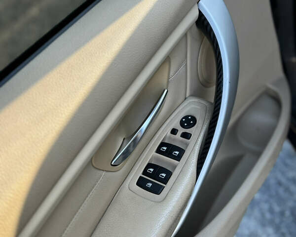 Коричневый БМВ 3 Серия, объемом двигателя 2 л и пробегом 174 тыс. км за 14000 $, фото 10 на Automoto.ua