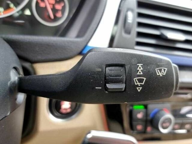 Коричневий БМВ 3 Серія, об'ємом двигуна 2 л та пробігом 152 тис. км за 15817 $, фото 15 на Automoto.ua