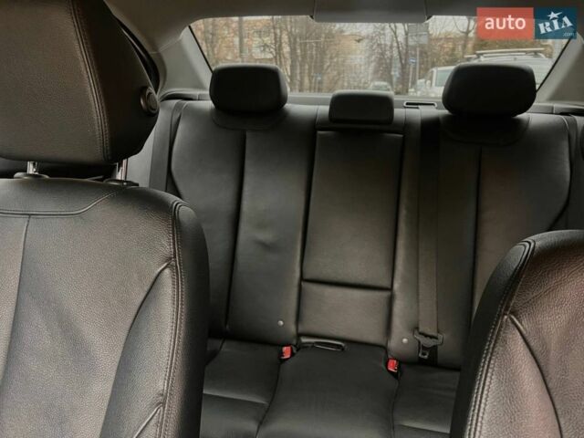 Коричневый БМВ 3 Серия, объемом двигателя 2 л и пробегом 150 тыс. км за 14000 $, фото 5 на Automoto.ua