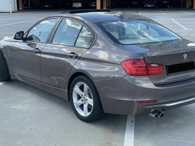 Коричневий БМВ 3 Серія, об'ємом двигуна 2 л та пробігом 41 тис. км за 13900 $, фото 6 на Automoto.ua