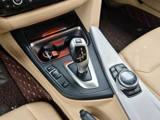 Коричневий БМВ 3 Серія, об'ємом двигуна 2 л та пробігом 152 тис. км за 15817 $, фото 13 на Automoto.ua