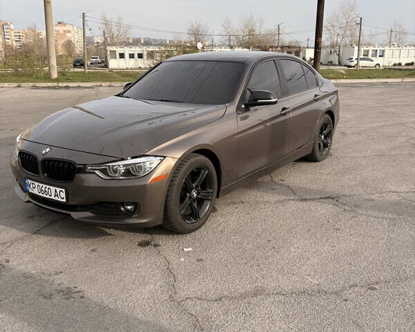 Коричневый БМВ 3 Серия, объемом двигателя 2 л и пробегом 258 тыс. км за 12200 $, фото 8 на Automoto.ua