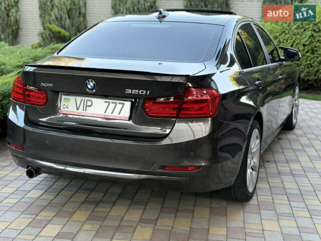 Коричневый БМВ 3 Серия, объемом двигателя 2 л и пробегом 98 тыс. км за 12999 $, фото 8 на Automoto.ua