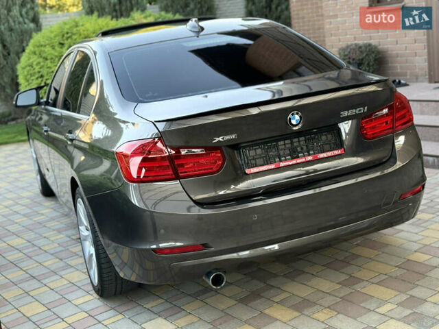 Коричневый БМВ 3 Серия, объемом двигателя 2 л и пробегом 98 тыс. км за 12999 $, фото 37 на Automoto.ua