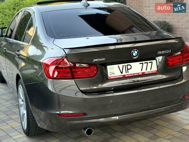 Коричневый БМВ 3 Серия, объемом двигателя 2 л и пробегом 98 тыс. км за 12999 $, фото 12 на Automoto.ua