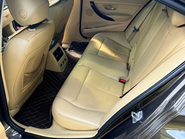 Коричневый БМВ 3 Серия, объемом двигателя 2 л и пробегом 155 тыс. км за 12300 $, фото 6 на Automoto.ua