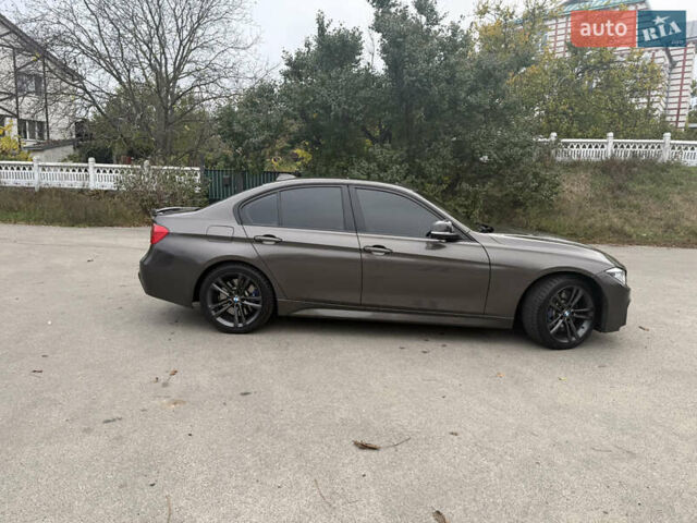 Коричневый БМВ 3 Серия, объемом двигателя 2.98 л и пробегом 168 тыс. км за 18500 $, фото 9 на Automoto.ua