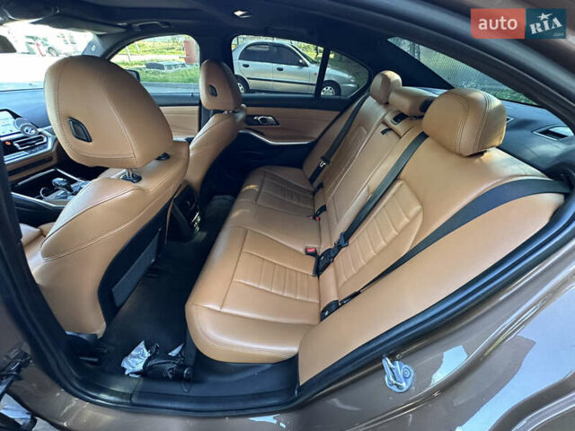 Коричневий БМВ 3 Серія, об'ємом двигуна 2 л та пробігом 66 тис. км за 26500 $, фото 18 на Automoto.ua