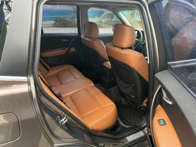 Коричневый БМВ 3 Серия, объемом двигателя 2.5 л и пробегом 284 тыс. км за 10000 $, фото 13 на Automoto.ua