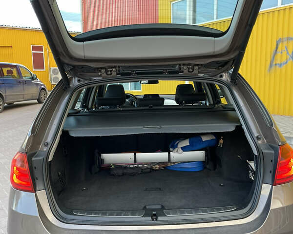 Коричневый БМВ 3 Серия, объемом двигателя 2 л и пробегом 220 тыс. км за 15000 $, фото 3 на Automoto.ua