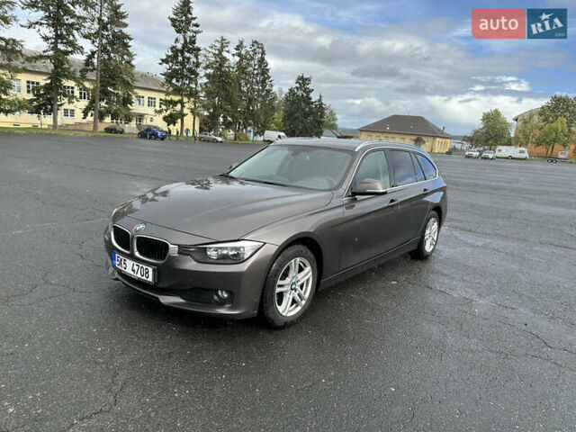Коричневый БМВ 3 Серия, объемом двигателя 2 л и пробегом 235 тыс. км за 7500 $, фото 9 на Automoto.ua