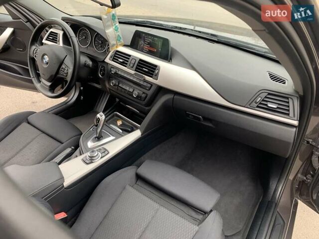 Коричневий БМВ 3 Серія, об'ємом двигуна 2 л та пробігом 219 тис. км за 14500 $, фото 38 на Automoto.ua