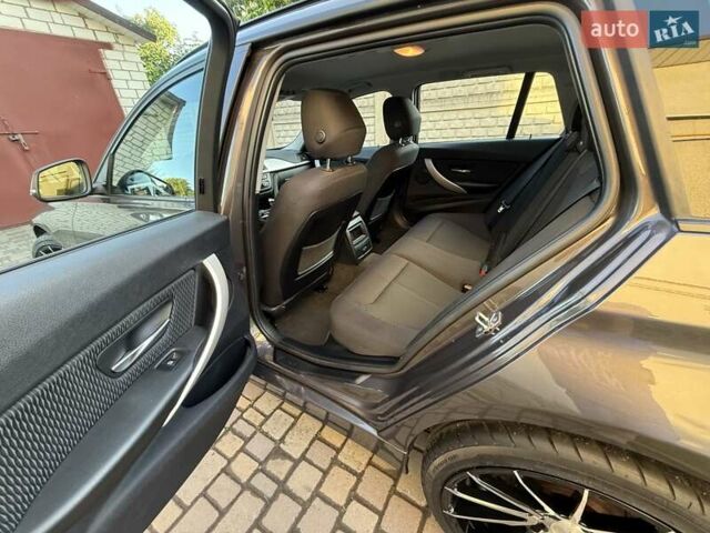 Коричневий БМВ 3 Серія, об'ємом двигуна 2 л та пробігом 219 тис. км за 14500 $, фото 60 на Automoto.ua