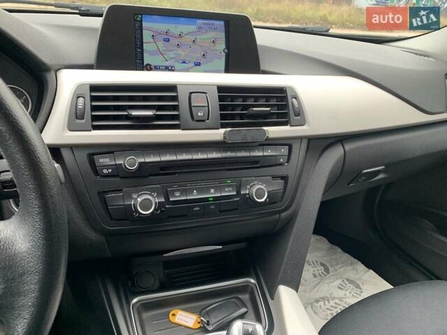 Коричневий БМВ 3 Серія, об'ємом двигуна 2 л та пробігом 219 тис. км за 14500 $, фото 34 на Automoto.ua