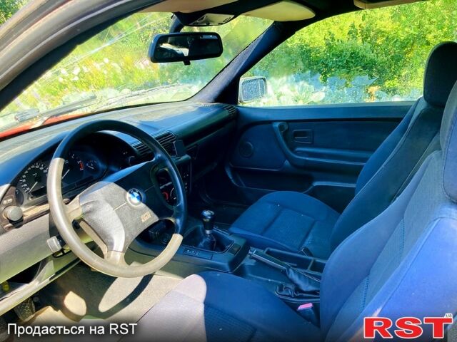 Червоний БМВ 3 Серія, об'ємом двигуна 1.8 л та пробігом 295 тис. км за 2600 $, фото 5 на Automoto.ua