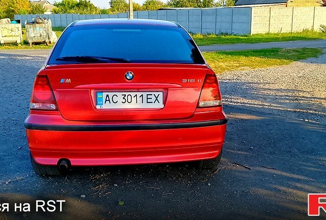 Красный БМВ 3 Серия, объемом двигателя 1.8 л и пробегом 230 тыс. км за 2999 $, фото 5 на Automoto.ua
