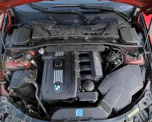 Красный БМВ 3 Серия, объемом двигателя 2.5 л и пробегом 160 тыс. км за 12100 $, фото 13 на Automoto.ua