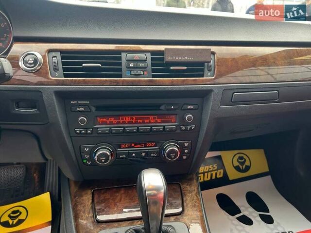 Червоний БМВ 3 Серія, об'ємом двигуна 2.98 л та пробігом 143 тис. км за 15900 $, фото 15 на Automoto.ua