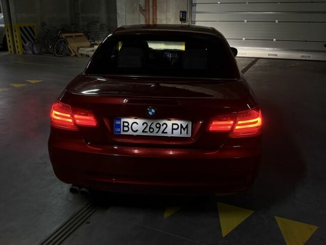 Красный БМВ 3 Серия, объемом двигателя 3 л и пробегом 263 тыс. км за 9999 $, фото 1 на Automoto.ua