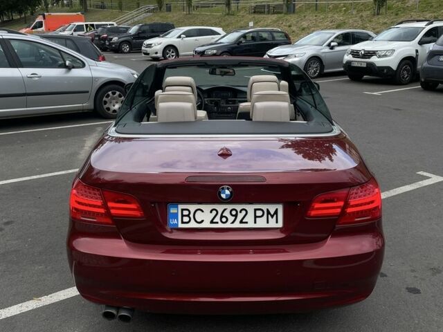 Красный БМВ 3 Серия, объемом двигателя 3 л и пробегом 263 тыс. км за 9999 $, фото 7 на Automoto.ua