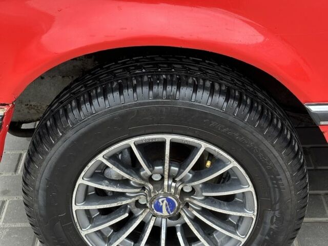 Красный БМВ 3 Серия, объемом двигателя 0.16 л и пробегом 300 тыс. км за 1000 $, фото 7 на Automoto.ua