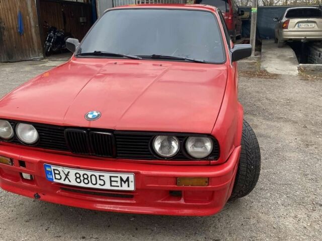 Красный БМВ 3 Серия, объемом двигателя 1.8 л и пробегом 180 тыс. км за 2300 $, фото 1 на Automoto.ua