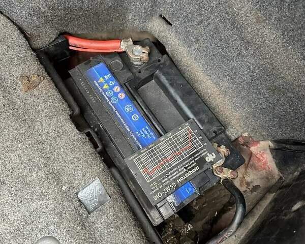 Красный БМВ 3 Серия, объемом двигателя 1.99 л и пробегом 3 тыс. км за 4700 $, фото 11 на Automoto.ua