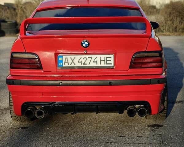 Червоний БМВ 3 Серія, об'ємом двигуна 3.2 л та пробігом 240 тис. км за 6000 $, фото 2 на Automoto.ua