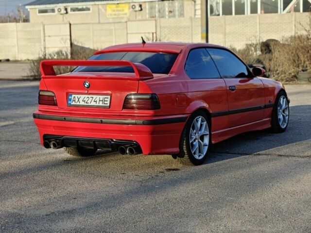 Красный БМВ 3 Серия, объемом двигателя 2.5 л и пробегом 240 тыс. км за 6000 $, фото 2 на Automoto.ua