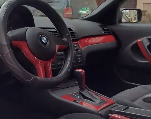 Красный БМВ 3 Серия, объемом двигателя 1.8 л и пробегом 111 тыс. км за 4800 $, фото 5 на Automoto.ua