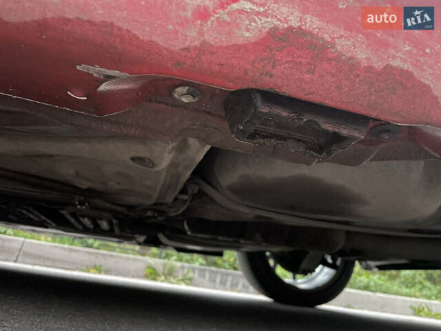 Красный БМВ 3 Серия, объемом двигателя 2 л и пробегом 329 тыс. км за 6600 $, фото 75 на Automoto.ua