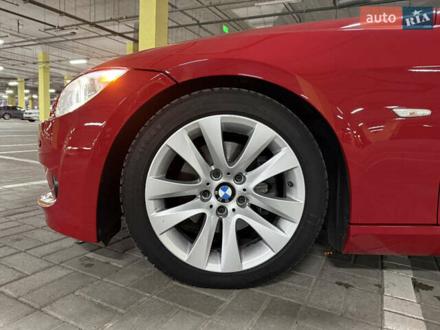 Красный БМВ 3 Серия, объемом двигателя 3 л и пробегом 94 тыс. км за 11000 $, фото 9 на Automoto.ua