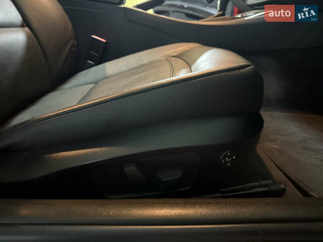 Красный БМВ 3 Серия, объемом двигателя 3 л и пробегом 94 тыс. км за 11000 $, фото 31 на Automoto.ua