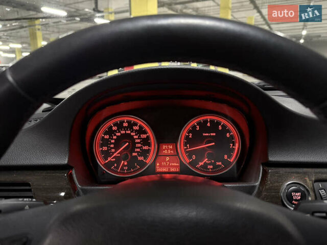 Красный БМВ 3 Серия, объемом двигателя 3 л и пробегом 94 тыс. км за 11000 $, фото 38 на Automoto.ua