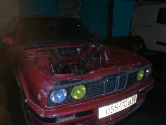 Красный БМВ 3 Серия, объемом двигателя 2 л и пробегом 80 тыс. км за 520 $, фото 8 на Automoto.ua