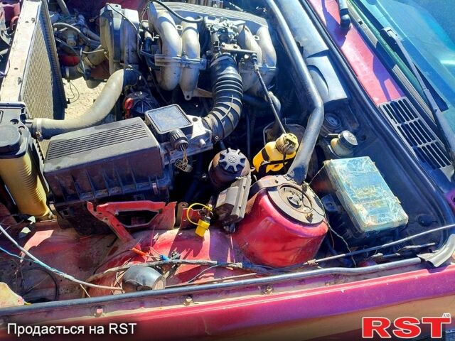 Червоний БМВ 3 Серія, об'ємом двигуна 1.8 л та пробігом 130 тис. км за 1500 $, фото 3 на Automoto.ua