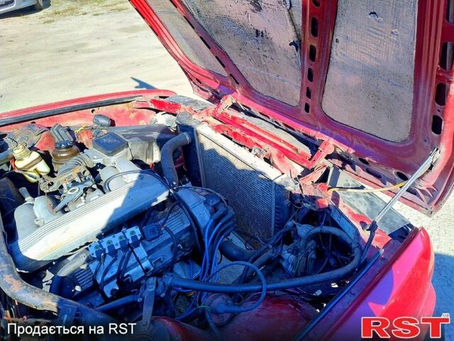 Червоний БМВ 3 Серія, об'ємом двигуна 1.8 л та пробігом 130 тис. км за 1500 $, фото 5 на Automoto.ua