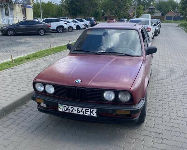 Красный БМВ 3 Серия, объемом двигателя 1.8 л и пробегом 297 тыс. км за 1300 $, фото 1 на Automoto.ua