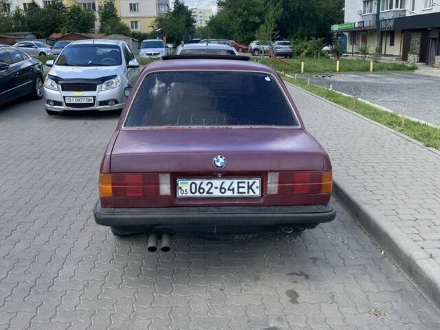 Красный БМВ 3 Серия, объемом двигателя 1.8 л и пробегом 297 тыс. км за 900 $, фото 2 на Automoto.ua