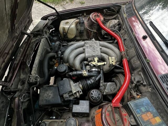 Червоний БМВ 3 Серія, об'ємом двигуна 2.8 л та пробігом 111 тис. км за 990 $, фото 6 на Automoto.ua