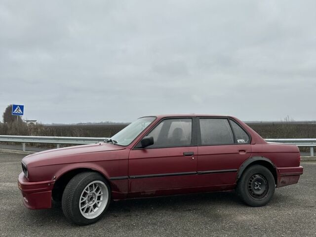 Красный БМВ 3 Серия, объемом двигателя 1.8 л и пробегом 1 тыс. км за 2999 $, фото 3 на Automoto.ua