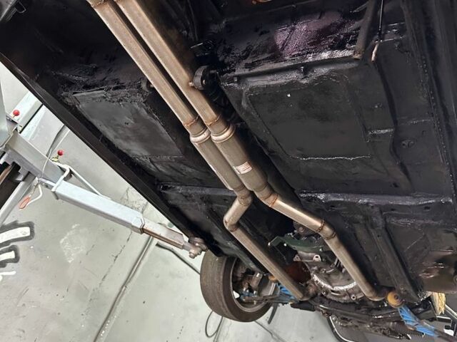 Червоний БМВ 3 Серія, об'ємом двигуна 2.4 л та пробігом 1 тис. км за 9999 $, фото 4 на Automoto.ua