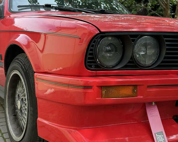 Червоний БМВ 3 Серія, об'ємом двигуна 1.8 л та пробігом 389 тис. км за 3950 $, фото 10 на Automoto.ua