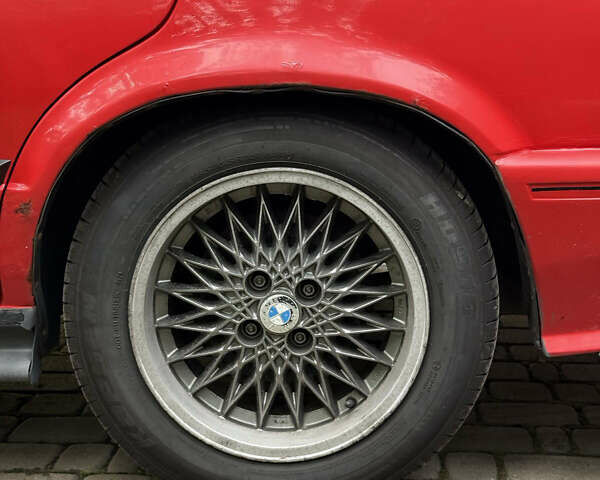 Червоний БМВ 3 Серія, об'ємом двигуна 1.8 л та пробігом 389 тис. км за 3950 $, фото 8 на Automoto.ua